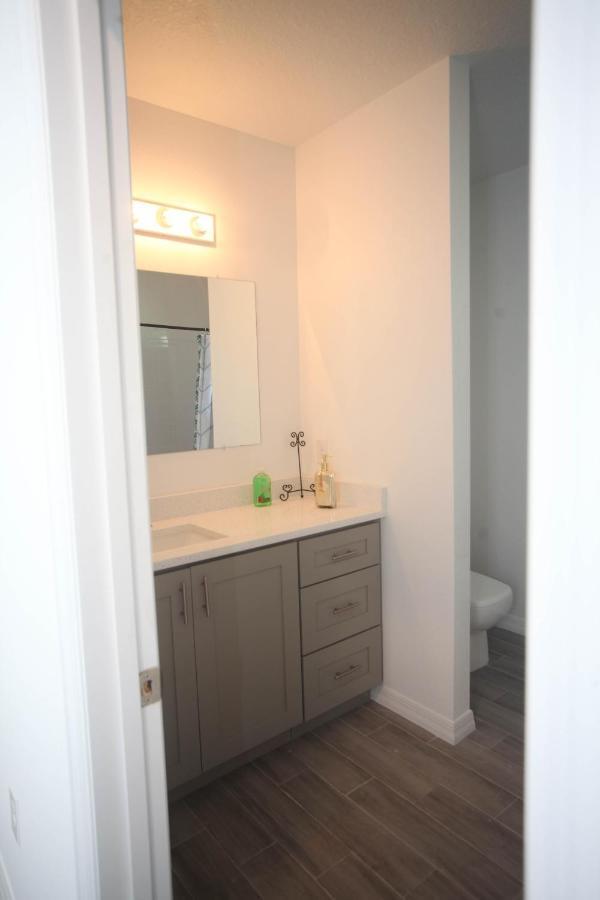 אורלנדו A Beautiful Queen Bedroom מראה חיצוני תמונה