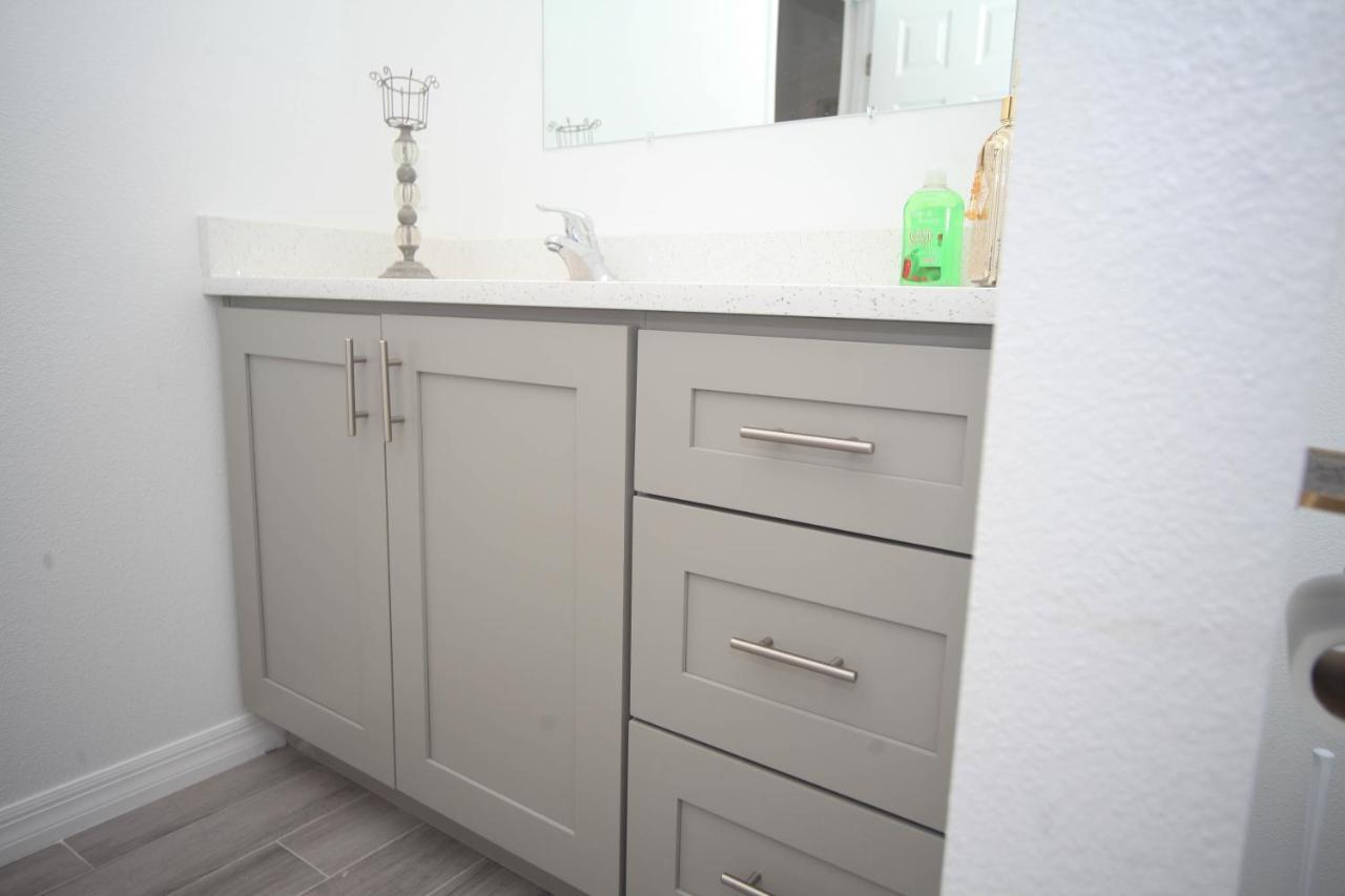 אורלנדו A Beautiful Queen Bedroom מראה חיצוני תמונה