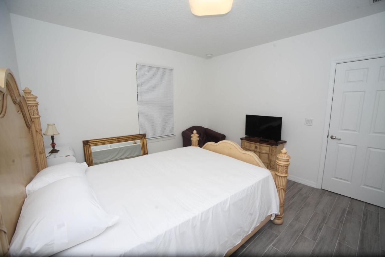 אורלנדו A Beautiful Queen Bedroom מראה חיצוני תמונה